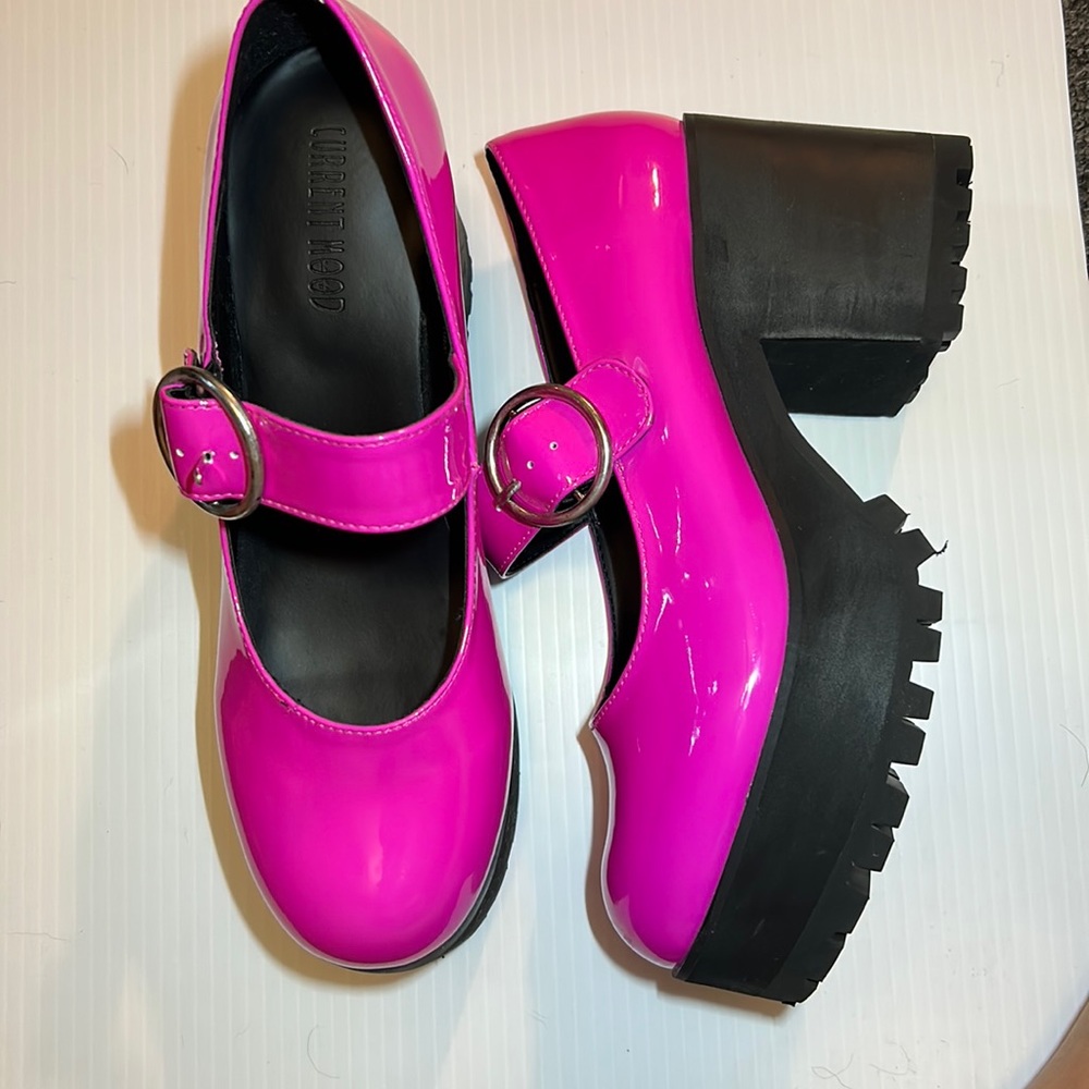 Dolls Kill x Current Mood fuchsia chunky platform Mary Jane’s size 10 women’s